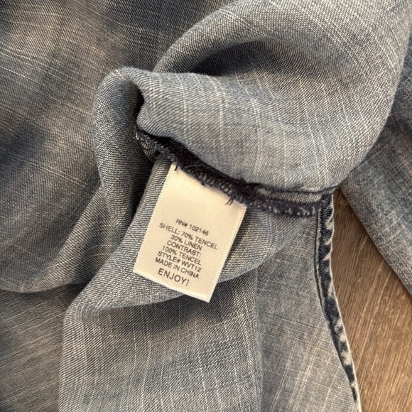 Michael stars line tencel blend snap button M - Picture 4 of 5